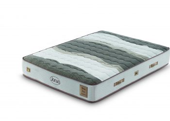 Armis’in Janua koleksiyonu çift taraflı kullanımlı, iki kat konforlu