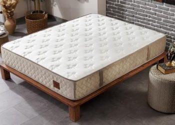 With the Hybrid Mattress, Kilim provides full support to your body.