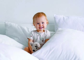 How to Choose the Right Pillow for Babies and Children?