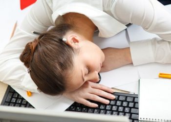 8 underlying reasons for waking up tired in the morning