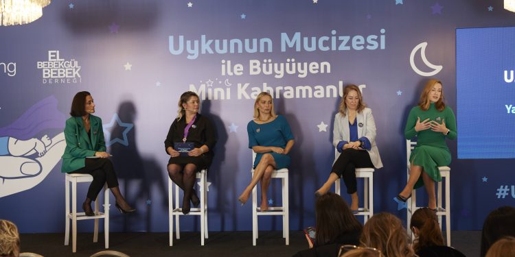 Tiny Heroes Will Grow with the Miracle of Sleep